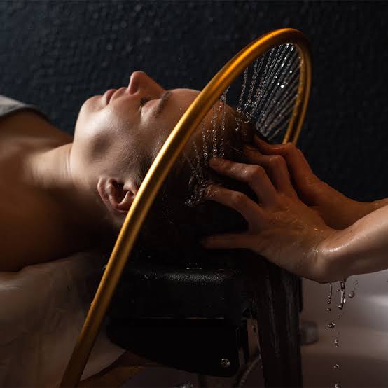 Luxury Head Spa